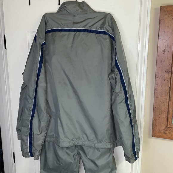 Nike Tracksuit Set (M) Gray w Blue & Silver Strip - Picture 2 of 16